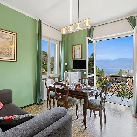 Apartment La Caravella View - Happy Stresa